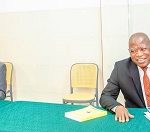 Changement ou non de la Constitution : André Mbata, Martin Fayulu et Augustin Kabuya invités par l’ECC avant sa prise de position officielle